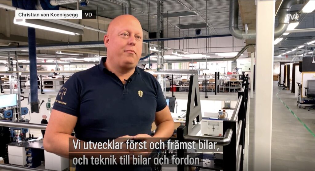 Följ med till Koenigseggs fabrik och hör om flera hundra nya tjänster! Koenigsegg 1024x555